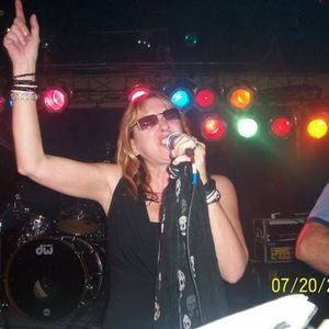 Profile Picture of Tanya Knight (@wwwpeelcom) on Myspace