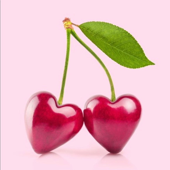 Cherry moon btq Las vegas - Poshmark Profile Picture of Cherry moon btq Las vegas (@cherrymoonbtq) on Poshmark