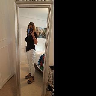 Profile Picture of lillian_vasquez (@lillian_vasquez) on Instagram