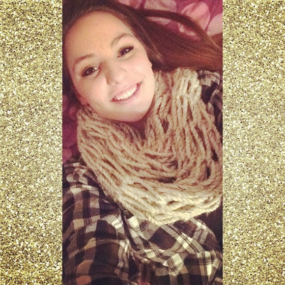Profile Picture of Katherine Riffle (@rifdawg) on Poshmark