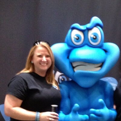 Profile Picture of Jodi Shields (@limunurse) on Twitter