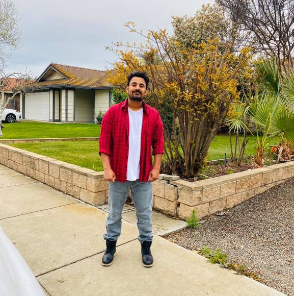 Profile Picture of Bajwa G singh (@bajwag) on Poshmark