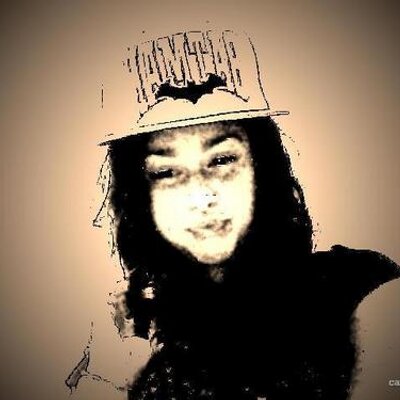 Profile Picture of Clarissa Acevedo (@Chulita_dgaf) on Twitter