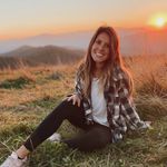 Profile Picture of Lauren Cobb (@laurencobb) on Instagram