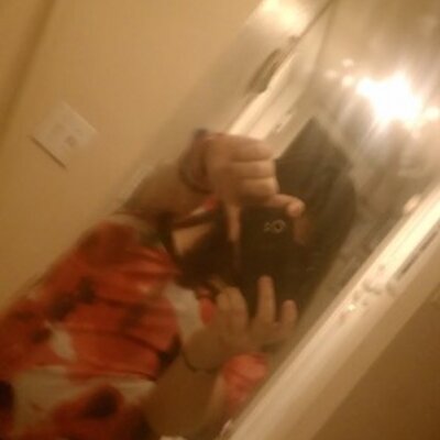 Profile Picture of Stephanie Ledesma (@swagergurl1396) on Twitter