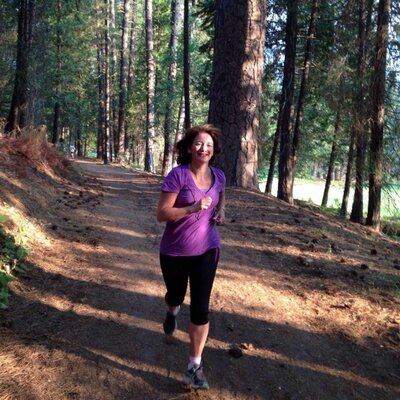 Profile Picture of Deborah Roberts (@buzybeez1) on Twitter