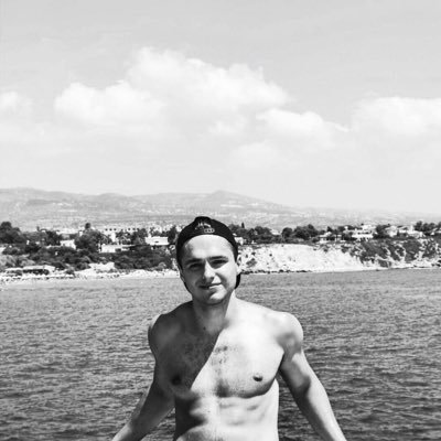 Profile Picture of Mitchell Scott (@_MitchScott_) on Twitter