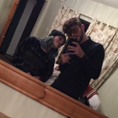 Profile Picture of Taylor (@taylor_giles213) on Twitter