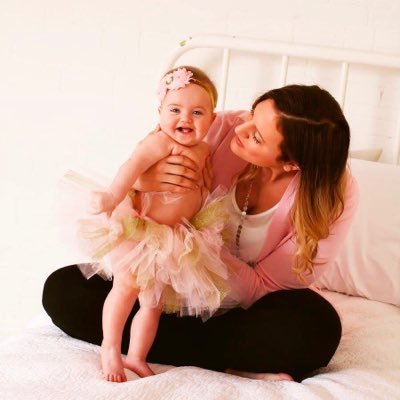 Profile Picture of Becky Hahn (@beckylynn920) on Twitter