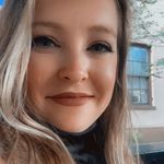Profile Picture of Danielle Armbruster (@daniellecgray) on Instagram