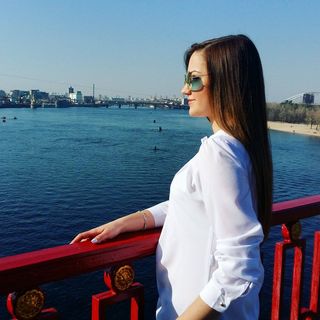 Profile Picture of Julia  Shudryk (@julia.fly.sneakers) on Facebook