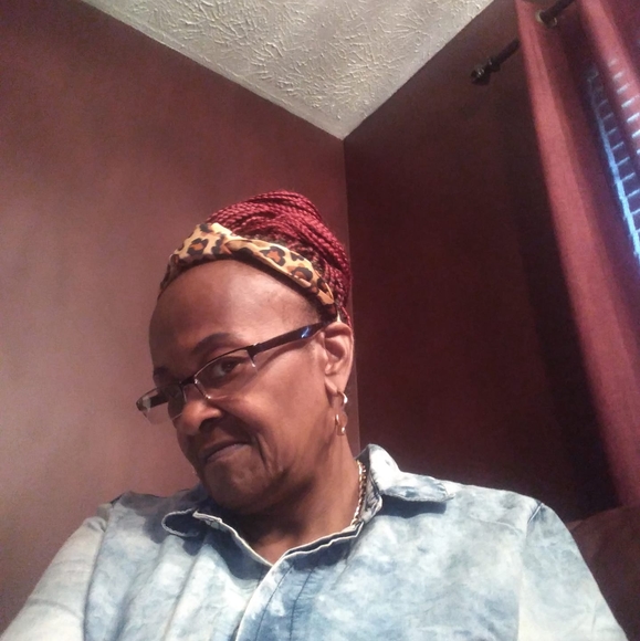 Profile Picture of Tony Wesley (@tonywesley) on Poshmark