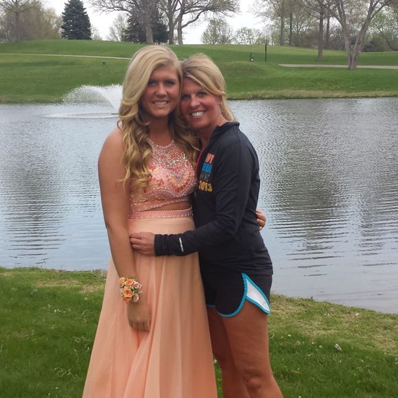 Profile Picture of Lori Alberts (@alberts909) on Poshmark