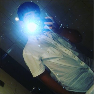 Profile Picture of Damian Pichardo (@GravitySpecter) on Twitter