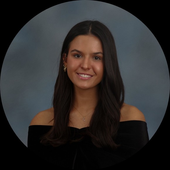 Profile Picture of Gigi Deperro (@gigi_deperro) on Poshmark