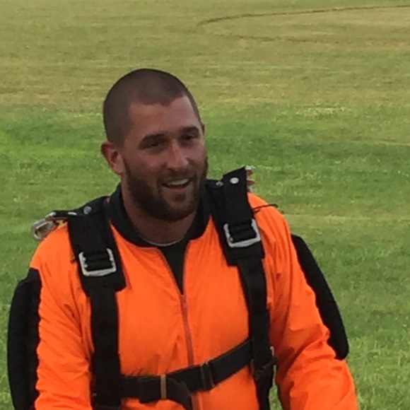 Profile Picture of Nick Keefer (@keefer3030) on Poshmark