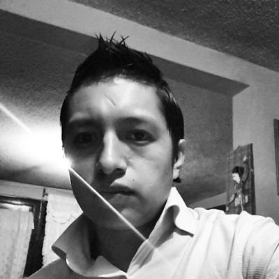 Profile Picture of Benjamin De La Rosa (@bdelarosa77) on Twitter