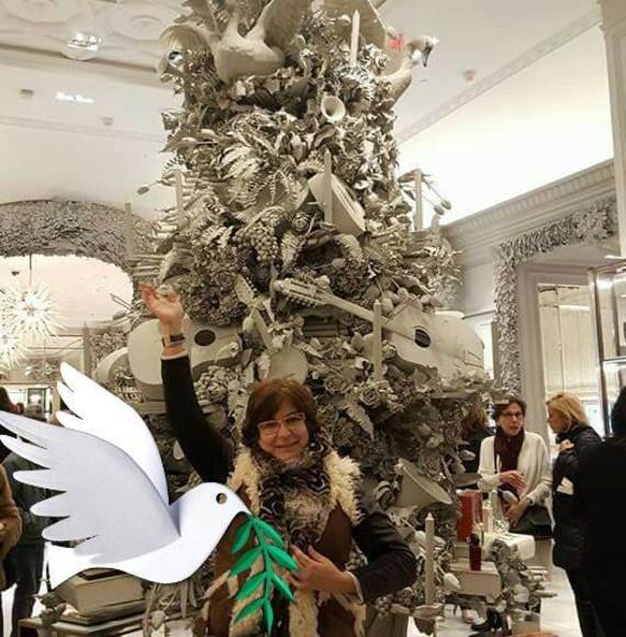 Profile Picture of Lisa Roger (@lisaroger902) on Poshmark