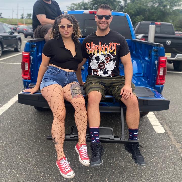 Profile Picture of Alex Brognano (@alexbreeezzy) on Tiktok