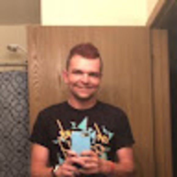 Profile Picture of Tyler Borchardt (@tylerborchar877) on Poshmark