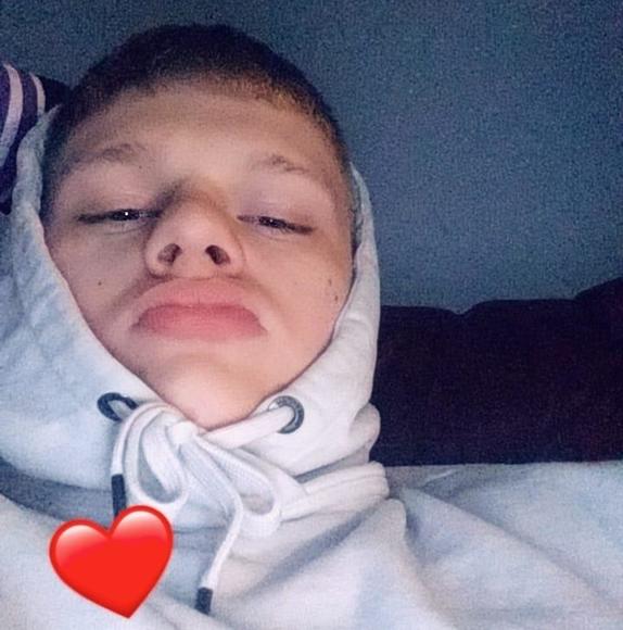 Profile Picture of Mason Gunsallus (@maemaeburger15) on Poshmark