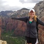 Profile Picture of Katelyn D⭐️🗝 (@katelyndestarkey) on Instagram