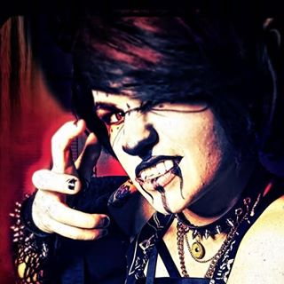 Profile Picture of Crystal Dragansläyr (Demon Queen) (@CrystalWolffDragonslayer) on Facebook