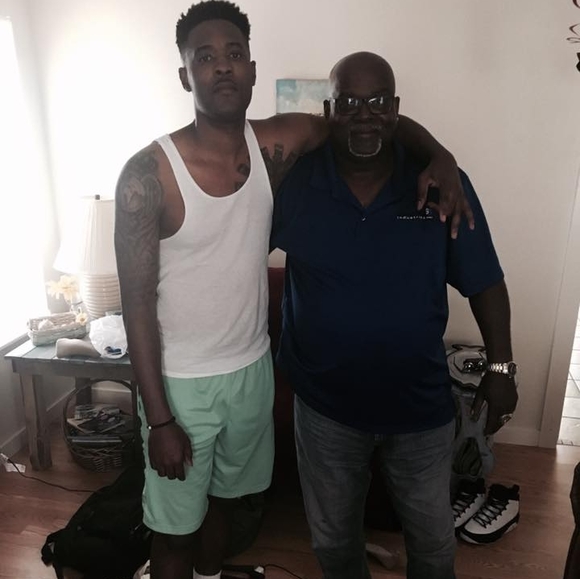 Profile Picture of Tony Hall (@antoniohall12) on Poshmark