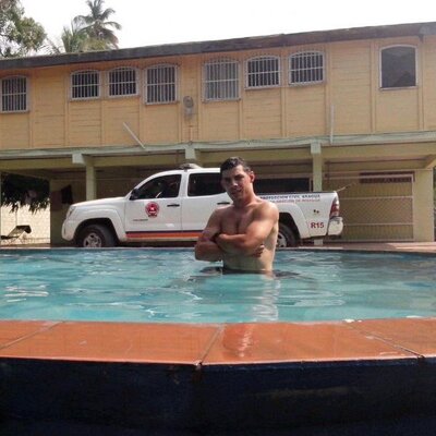 Profile Picture of Carlosbasile (@loborrojo18) on Twitter