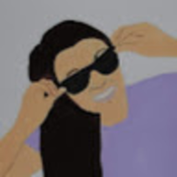 Profile Picture of Amy Strader (@samms831) on Poshmark