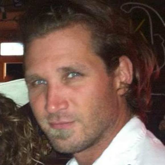 Profile Picture of Peter Duchesney (@pduchesney) on Poshmark