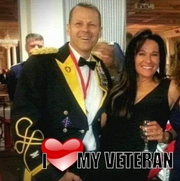 Profile Picture of Lizzie Wilbeck (@wilbeck) on Poshmark