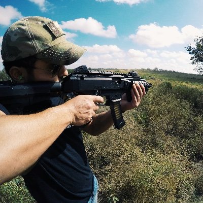 Profile Picture of Carlos Licea (@carloslicea1) on Twitter