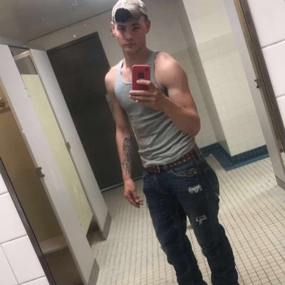 Profile Picture of Travis Carroll (@traviscarroll65) on Twitter