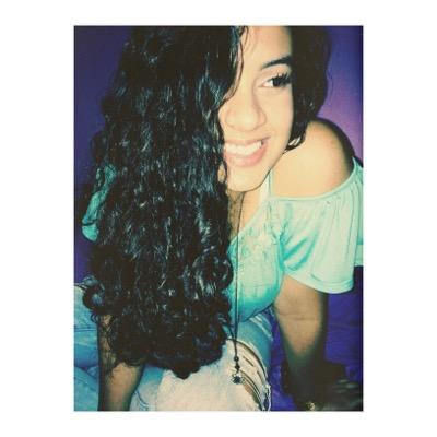 Profile Picture of Fabiola Amaral (@FabiolaFAmaral) on Twitter