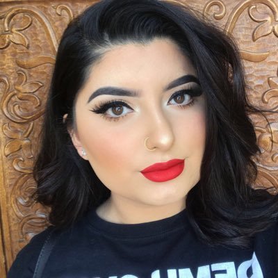 Profile Picture of Daniela Castaneda (@DanielaBoo97) on Twitter