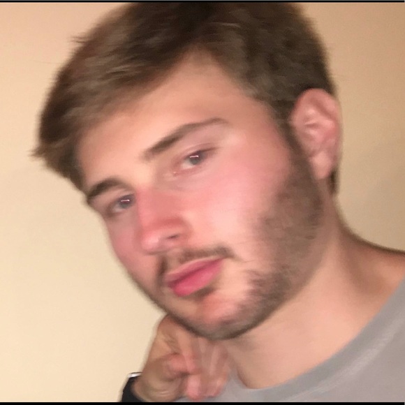 Profile Picture of James Suddes (@walksud34) on Poshmark