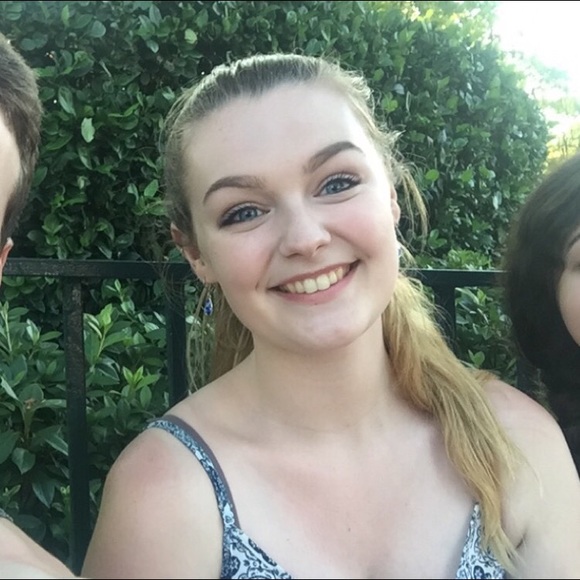 Profile Picture of Brianna Carson (@carsonb2) on Poshmark