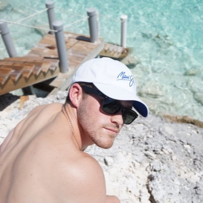 Profile Picture of Sean McMullen (@SeanMac04) on Twitter
