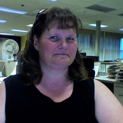 Profile Picture of Laura Helms (@LDHelms67) on Twitter