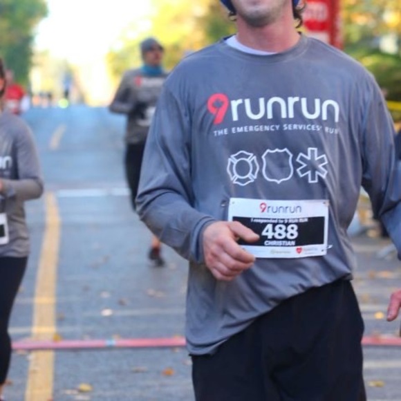 Profile Picture of Christian Bagshaw (@c_bagshaw) on Poshmark