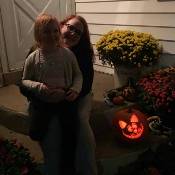 Profile Picture of Becca Wallover (@bwallover) on Poshmark