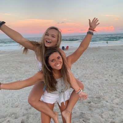 Profile Picture of Christina Weiss (@christinaweiss0) on Twitter