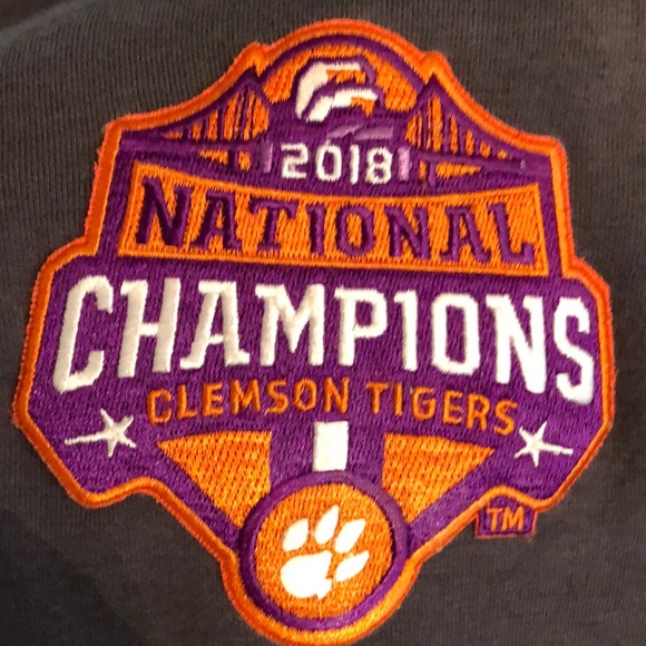 Thomas Efthimiades - Poshmark Profile Picture of Thomas Efthimiades (@tefty1) on Poshmark