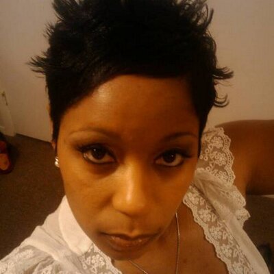 Profile Picture of Kay Allen (@KAY_CAKES) on Twitter