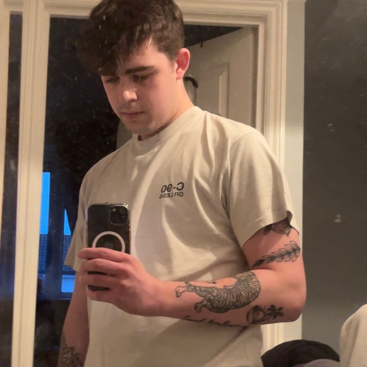 Profile Picture of Bradley Clutterbu589 (@brad3465) on Tiktok