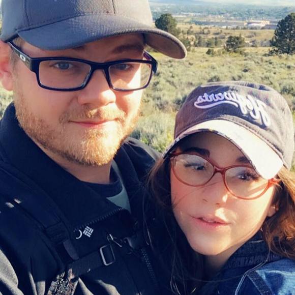 Profile Picture of Phoenix Revels (@midwinter) on Poshmark