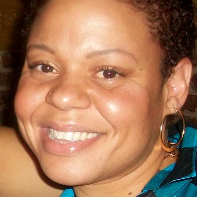 Profile Picture of Tracee Anderson (@yourhairtherapy) on Twitter