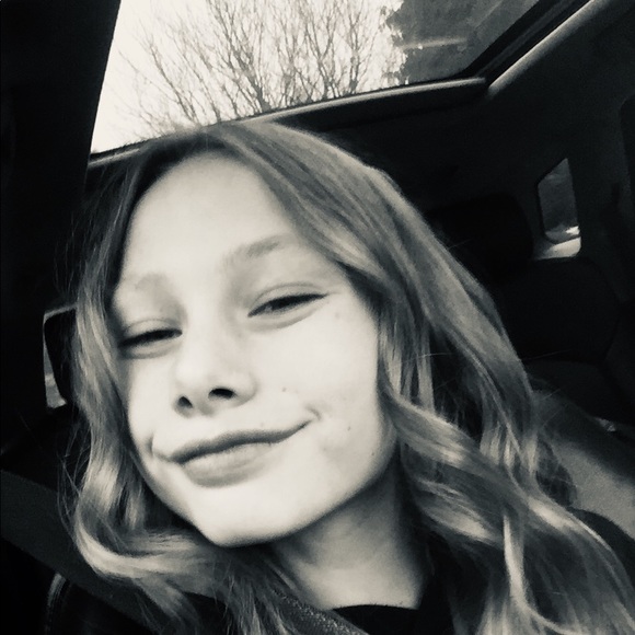 Profile Picture of Grace Littler (@flamingo07) on Poshmark