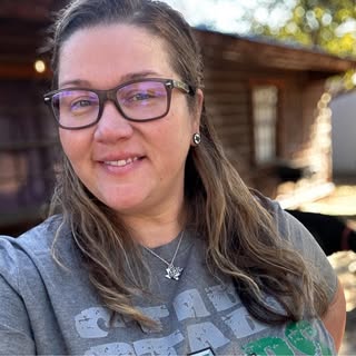 Profile Picture of Stephanie Cain (@stephanie.cain) on Instagram